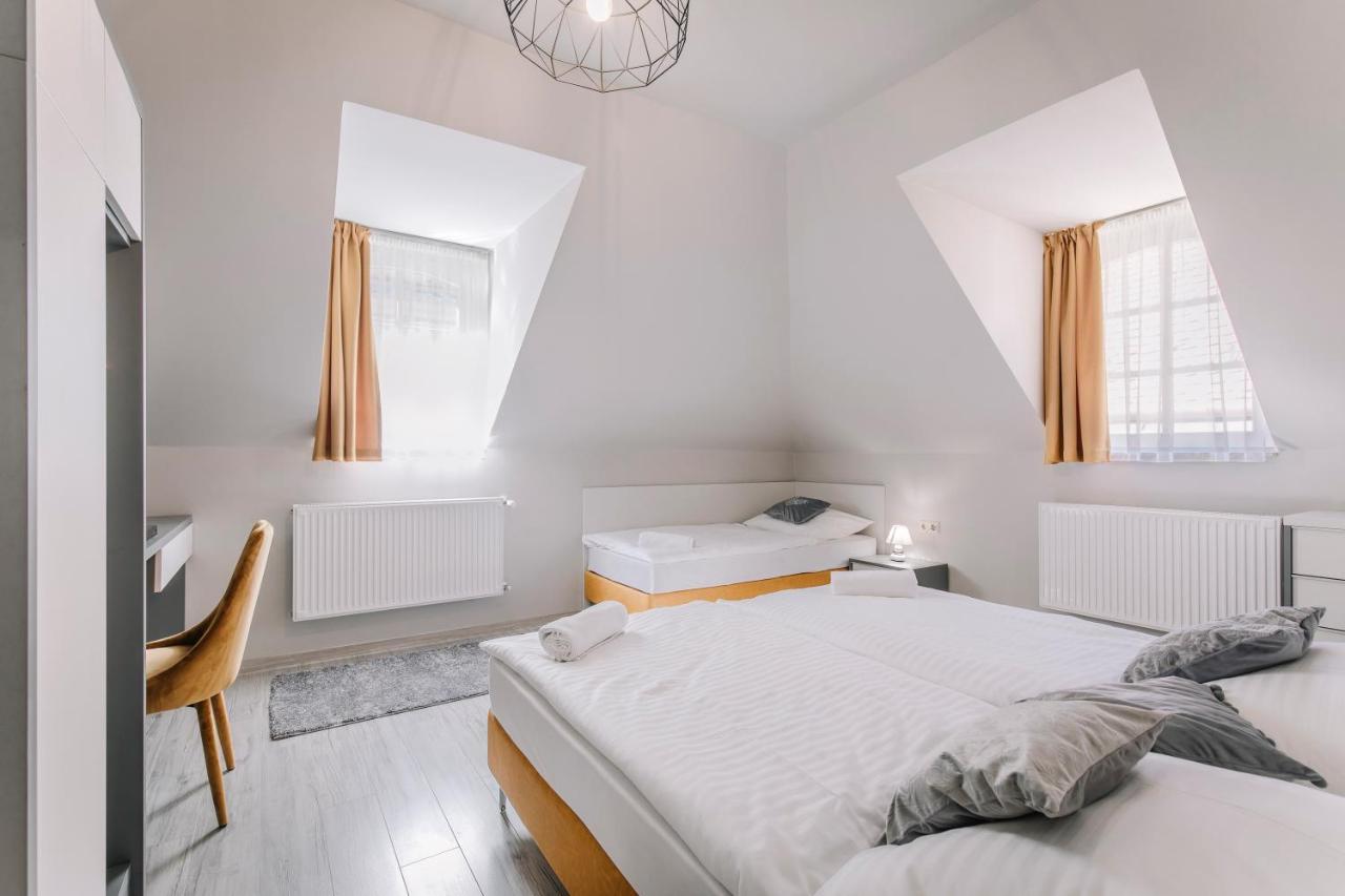 Soho Apartmanház Apartman Győr Kültér fotó