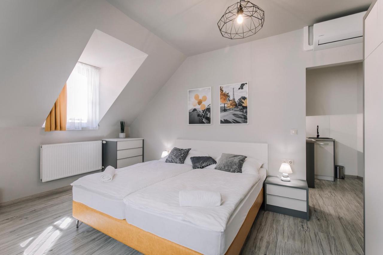 Soho Apartmanház Apartman Győr Kültér fotó