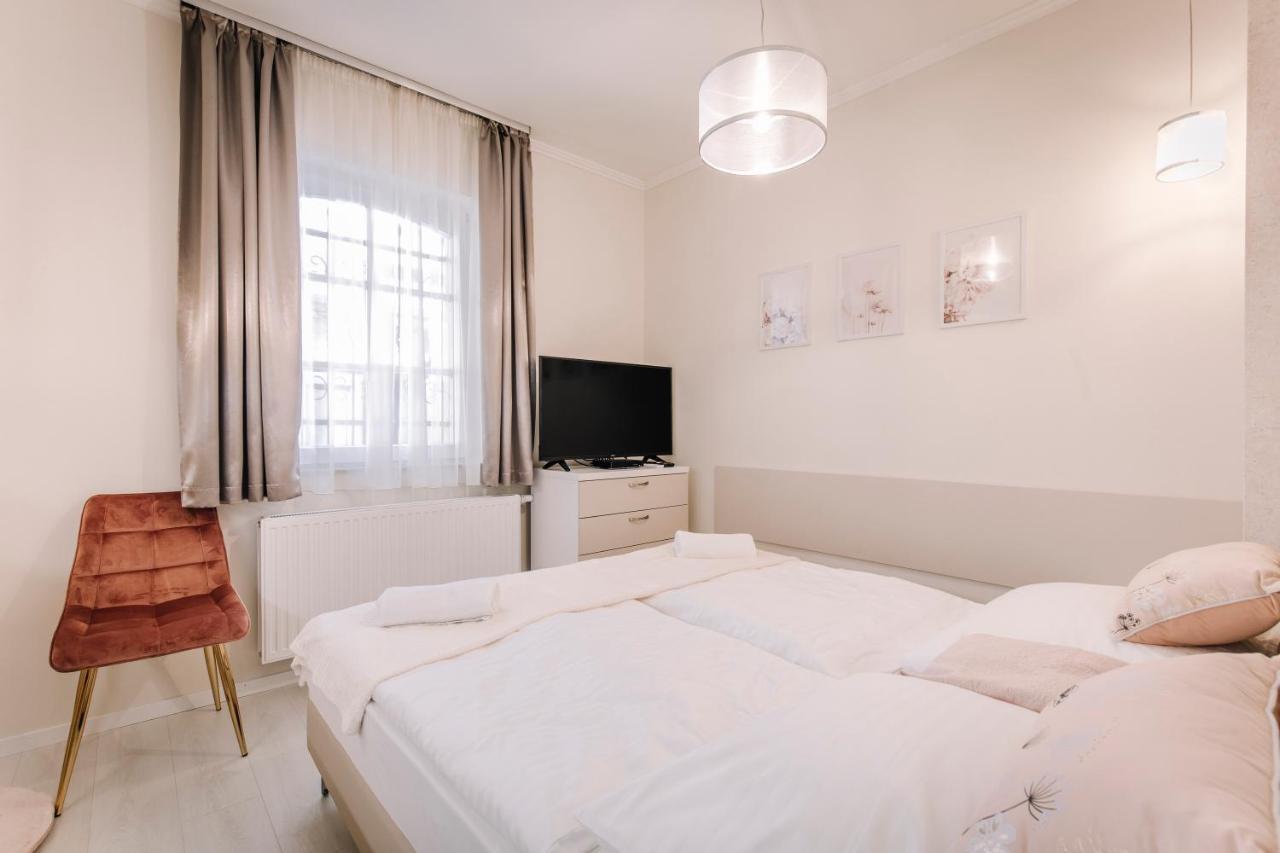 Soho Apartmanház Apartman Győr Kültér fotó